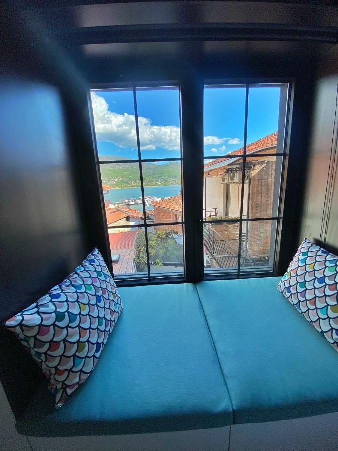 Wild Pear Old Town Boutique Accommodation 오흐리드 외부 사진
