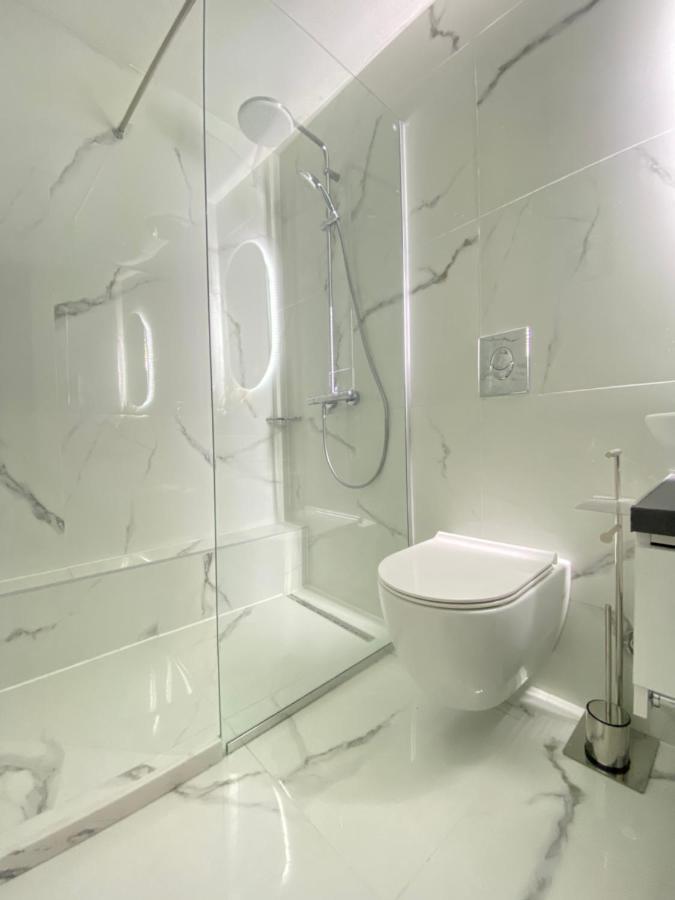 Wild Pear Old Town Boutique Accommodation 오흐리드 외부 사진