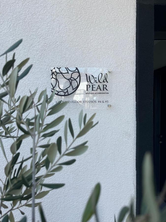 Wild Pear Old Town Boutique Accommodation 오흐리드 외부 사진